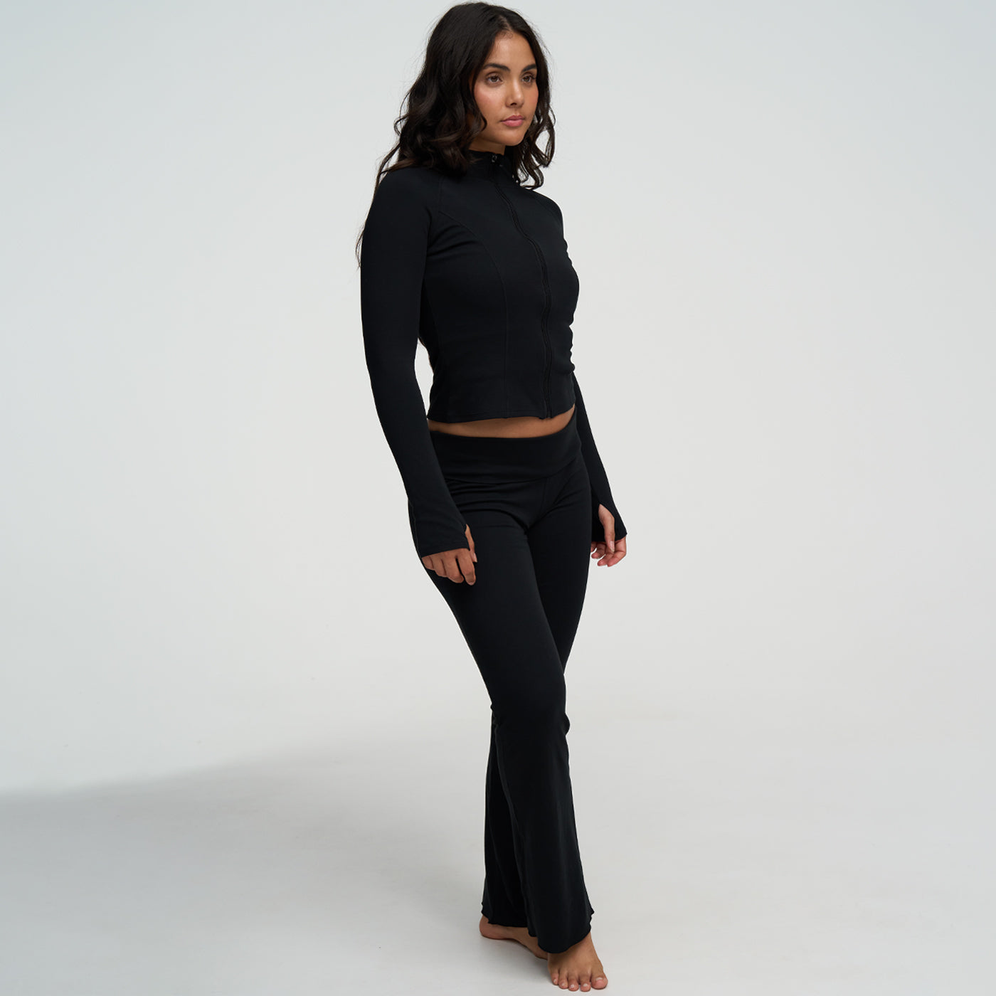 Cotton Body Fitted Zipper Jacke
